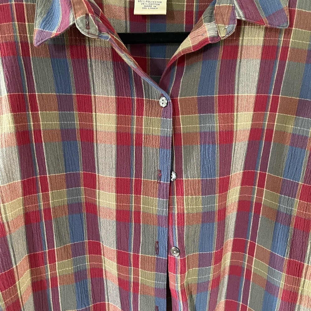 Button down top - Picture 2 of 2